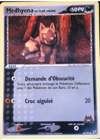 Medhyena de Team Magma #66/95 — EX Team Magma vs Team Aqua